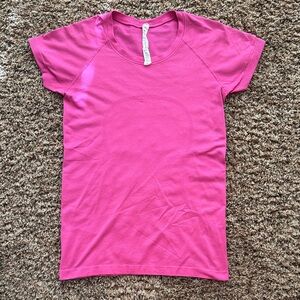 lululemon athletica Vibrant Pink woman’s swiftly tech shirt